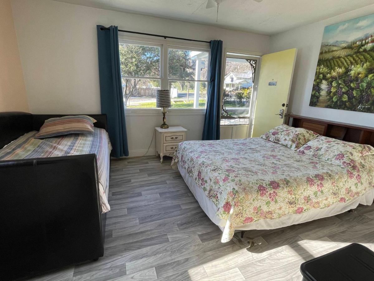 Omeo Clearlake Oaks Glenhaven Exteriör bild